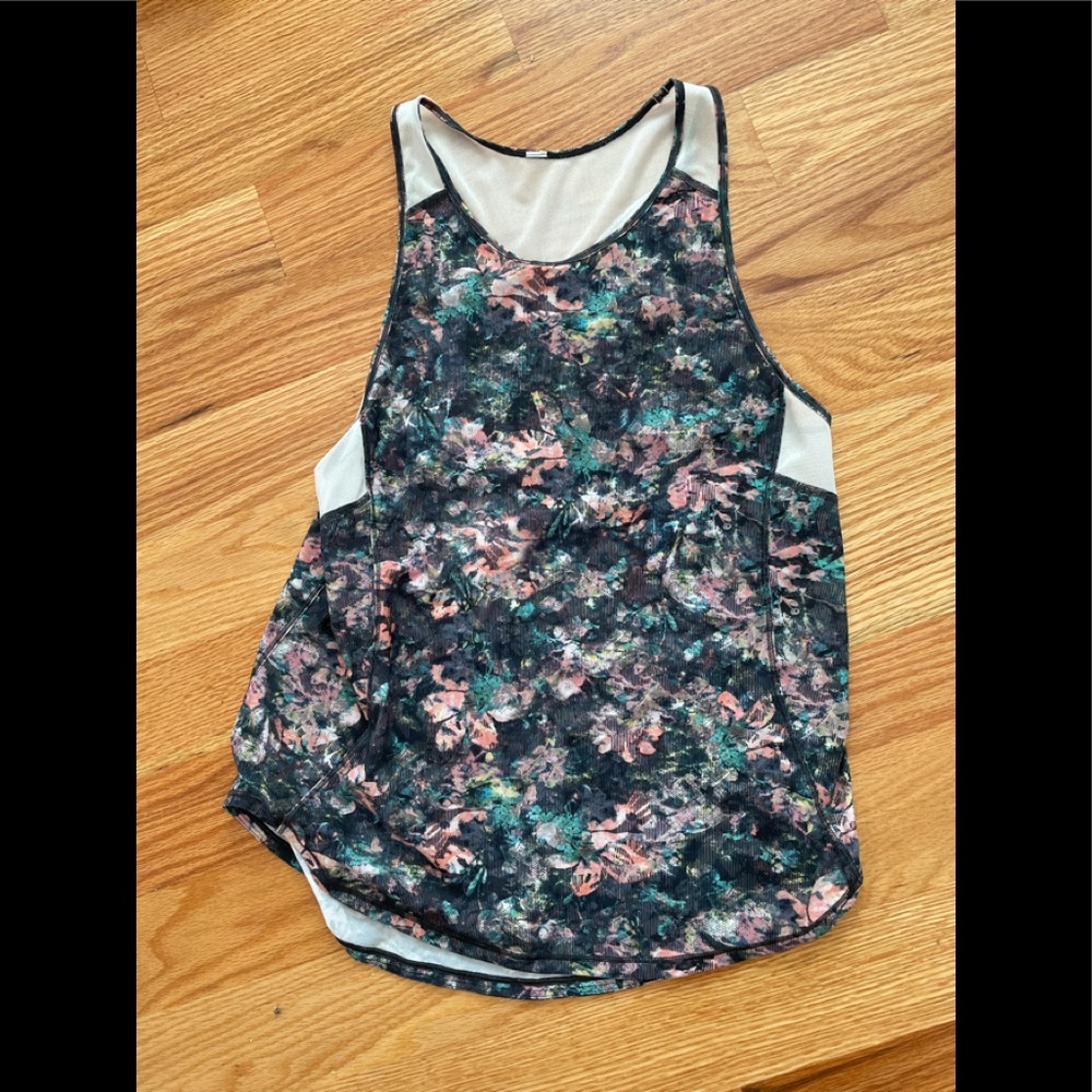 Lululemon Athletica Tank Top / workout top / lululemon